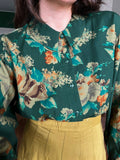 Camicia fiorata con colletto tondo