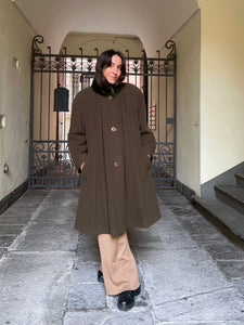 Cappotto salvia con collo peluche