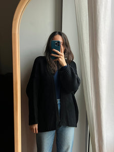 Cardigan quadrato nero