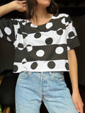 T-shirt crop bianca e nera pois