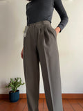 Pantalone con pince salvia